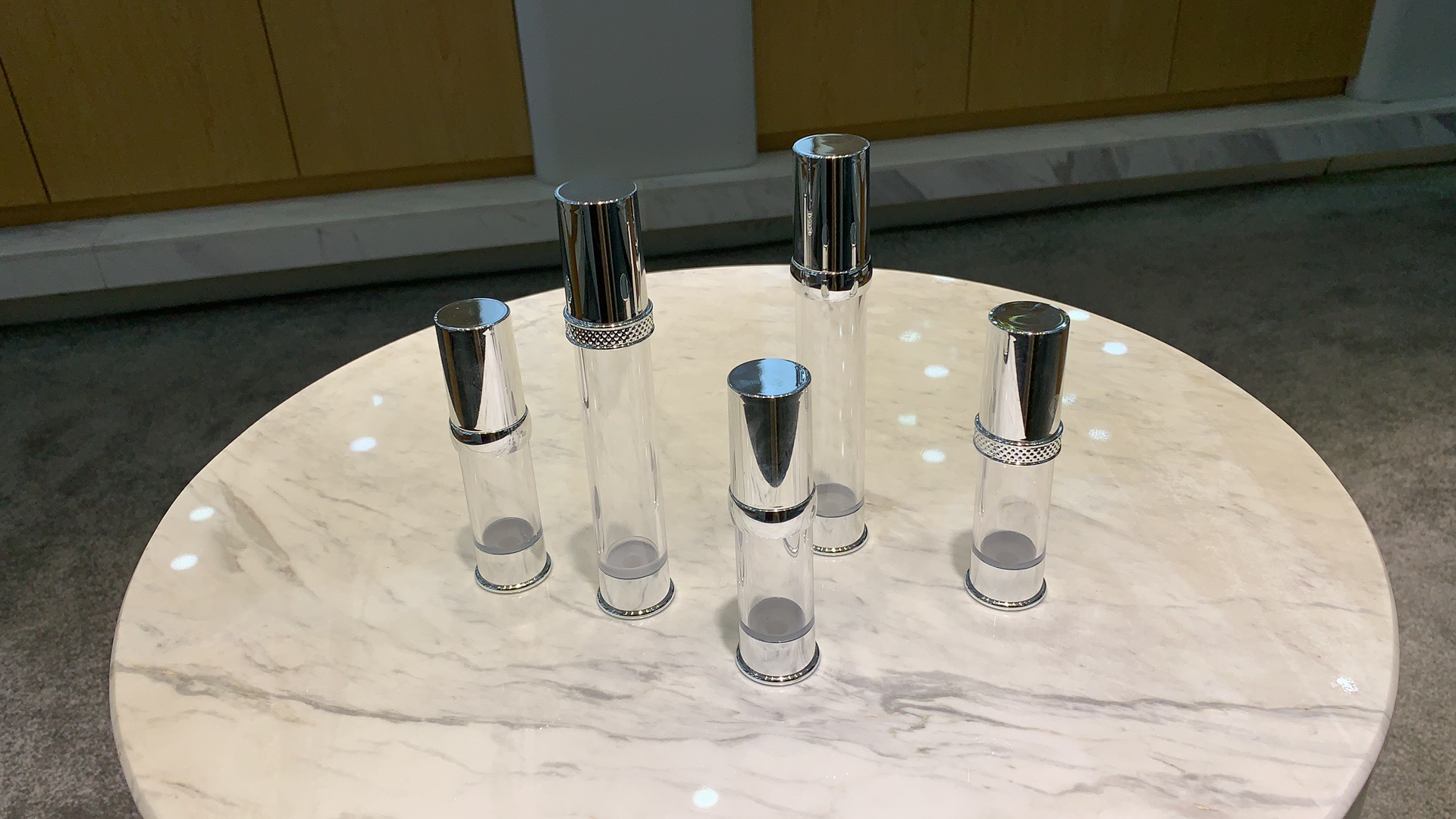 RL49 sunflower airless bottle
